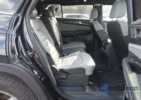 2024 Volkswagen Atlas Cross Sport 2.0T Sel R-Line z USA, uszkodzony, nr VIN 1V2AE2CA2RC216156